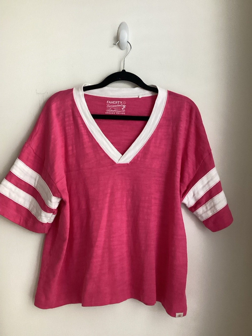 Faherty Sunwashed Slub Varsity Tee Large Pink White Organic Cotton
